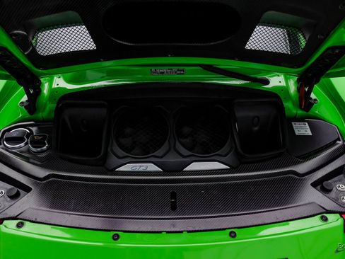Used 2018 Porsche 911 GT3 RWD image 3