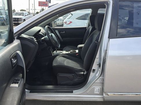Used 2013 Nissan Rogue S w/ Special Edition Pkg FWD image 9