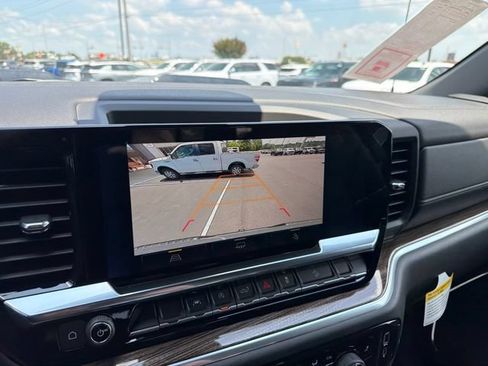 New 2026 Chevrolet Silverado 1500 LT Trail Boss w/ Convenience Package II AWD/4WD image 21