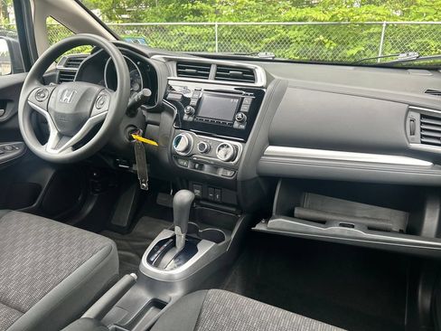 Used 2016 Honda Fit LX image 30