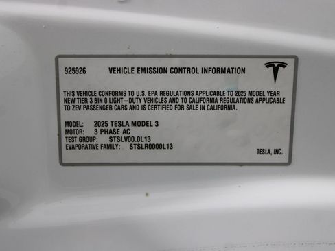 Used 2025 Tesla Model 3 Long Range RWD image 37