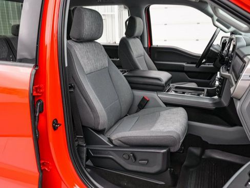 Certified 2022 Ford F150 XLT w/ Equipment Group 302A High image 23