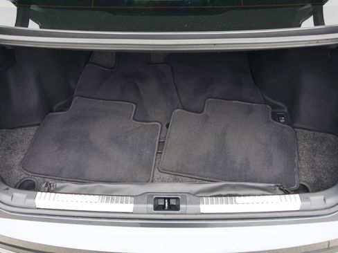 Used 2025 Lexus IS 350 F Sport image 36