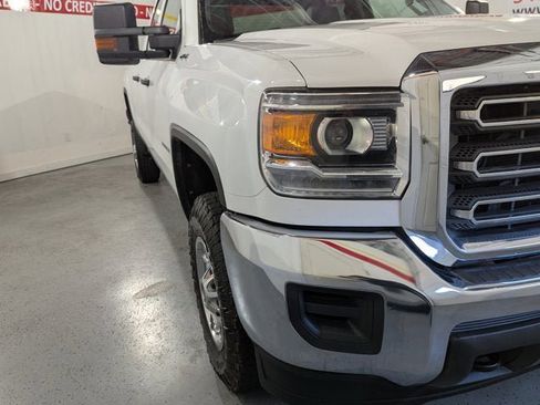 Used 2019 GMC Sierra 2500 4x4 Double Cab w/ Sierra Convenience Package image 40