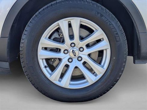 Used 2019 Ford Explorer XLT w/ Equipment Group 201A image 22