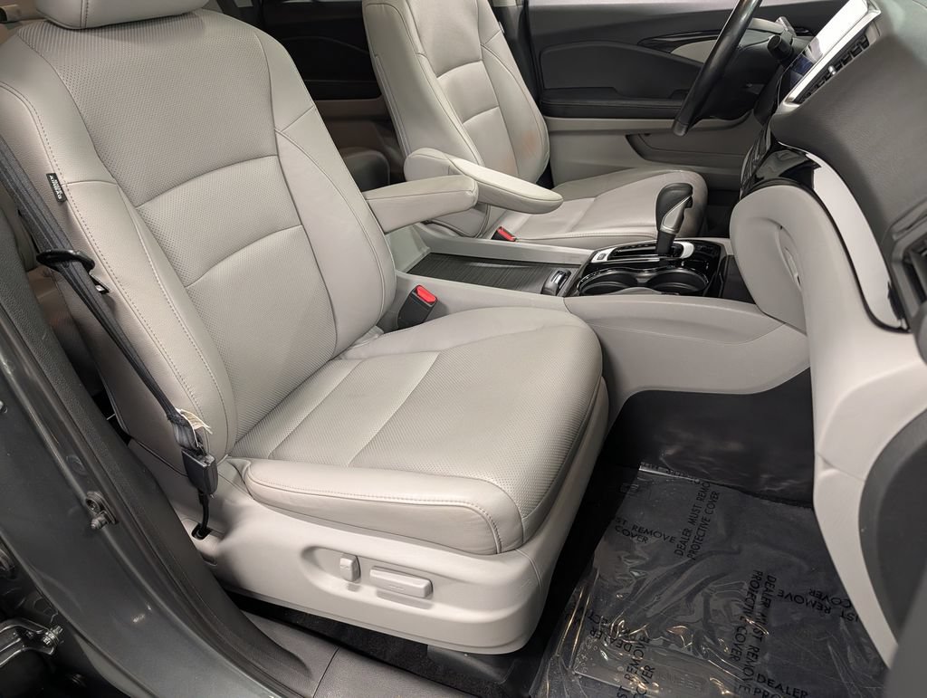 Used 2019 Honda Ridgeline RTL-E image 36