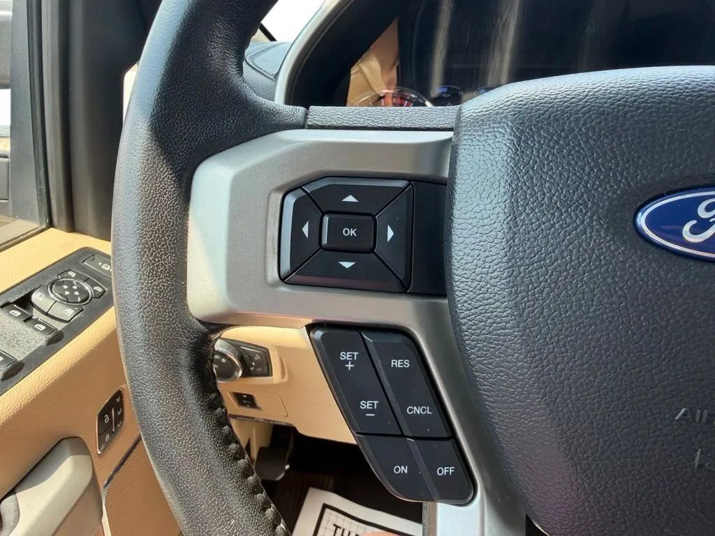 Used 2021 Ford F250 Lariat w/ Chrome Package AWD/4WD image 15