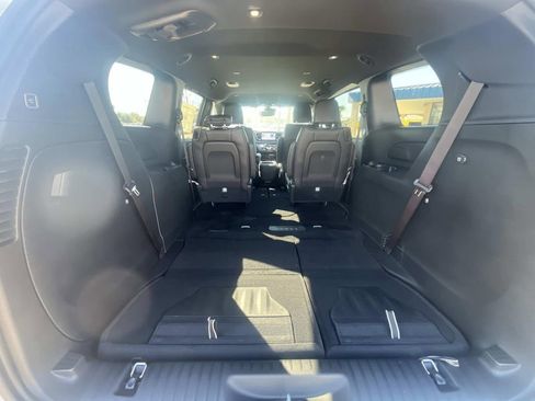 New 2026 Chrysler Pacifica Select w/ S Appearance Package image 12