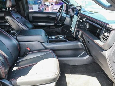 Used 2024 Ford Expedition Max Limited AWD/4WD image 20
