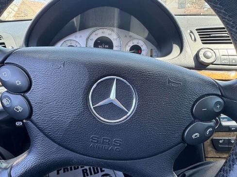 Used 2008 Mercedes-Benz E 350 Sedan image 36