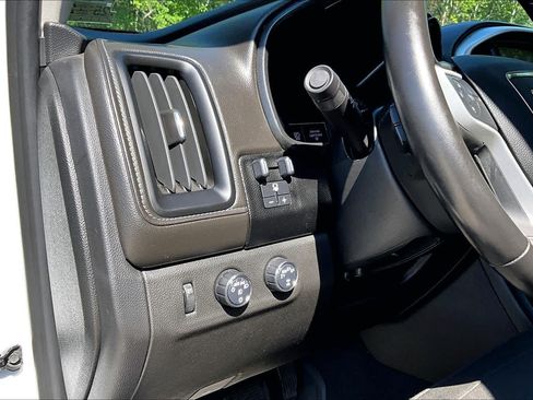 Used 2022 GMC Canyon Elevation w/ Trailering Package AWD/4WD image 37