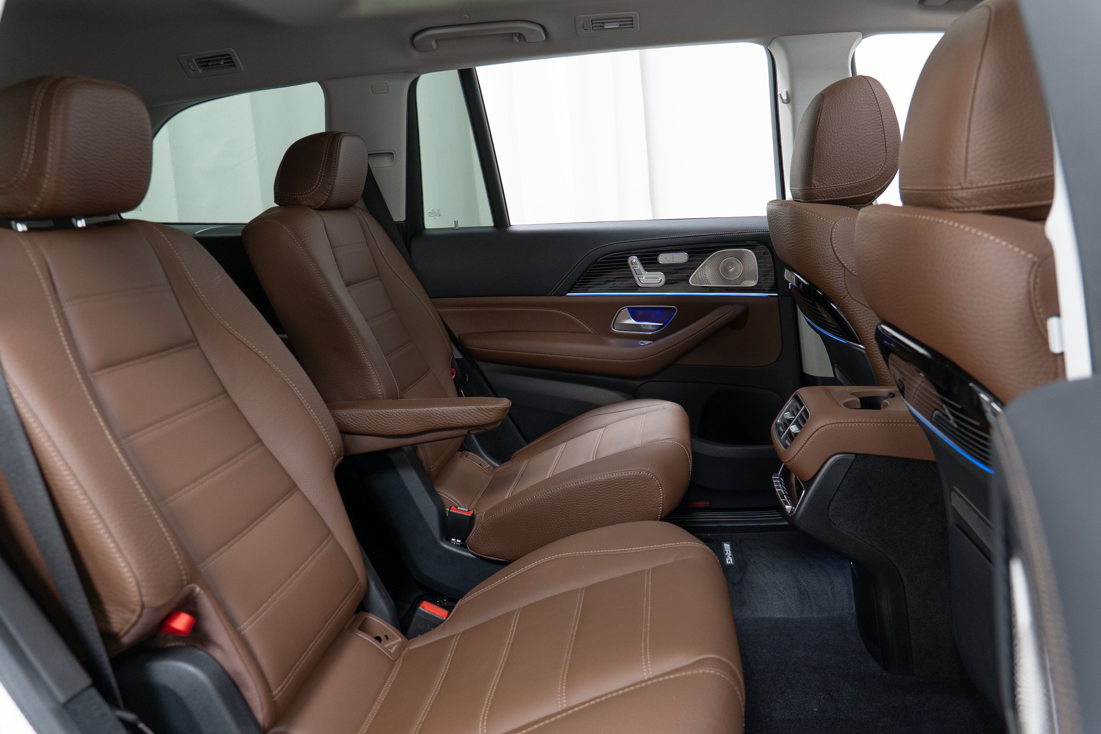 Used 2024 Mercedes-Benz GLS 450 4MATIC image 24