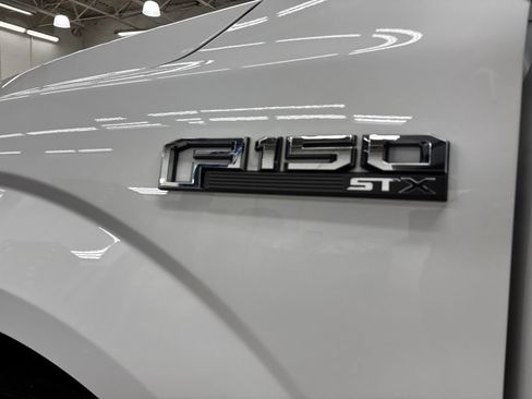 Used 2020 Ford F150 XL w/ Equipment Group 101A Mid AWD/4WD image 17