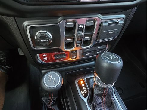 Used 2023 Jeep Wrangler Rubicon 392 image 19