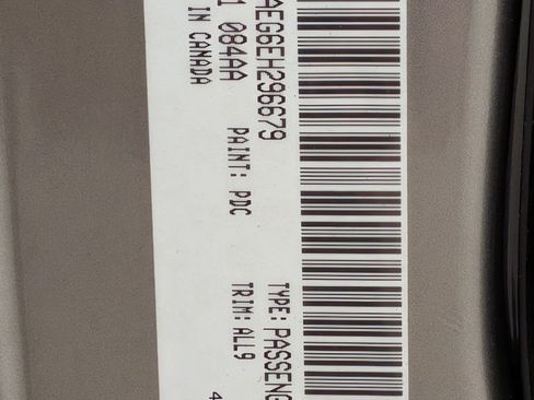 Used 2014 Chrysler 300 C image 36