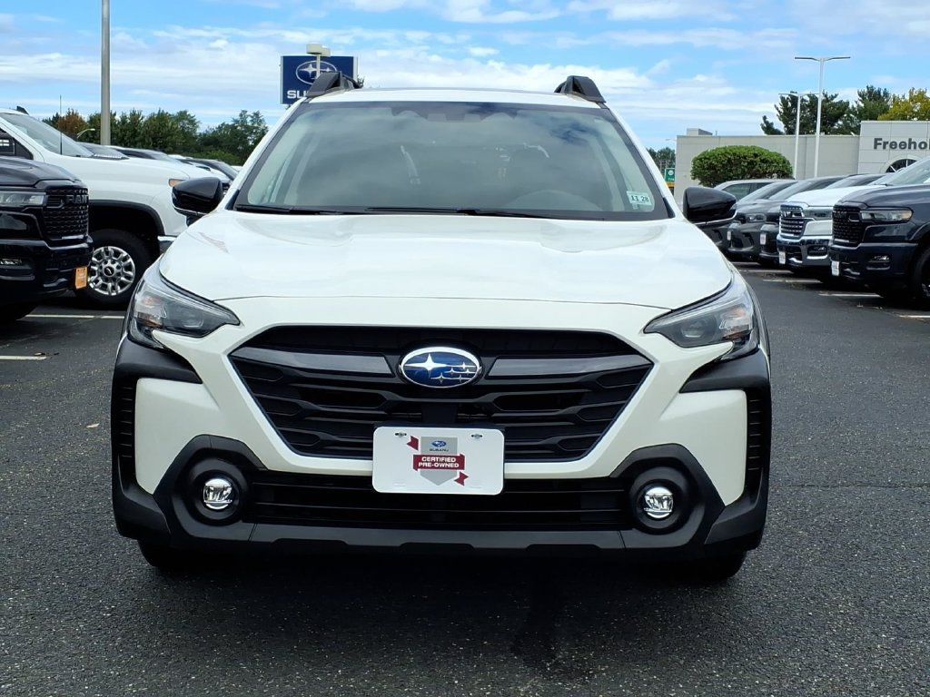 Certified 2024 Subaru Outback Premium AWD/4WD image 2