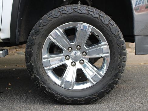 Used 2017 GMC Sierra 1500 SLT image 45