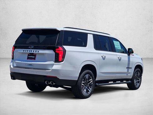 New 2026 Chevrolet Suburban Z71 w/ Z71 Off-Road Package AWD/4WD image 2