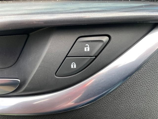 Used 2023 Buick Enclave Essence FWD image 14