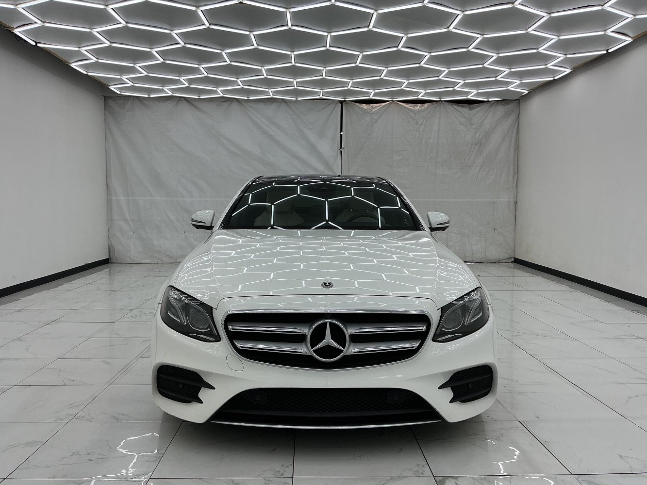 Used 2019 Mercedes-Benz E 300 w/ Premium 1 Package image 5