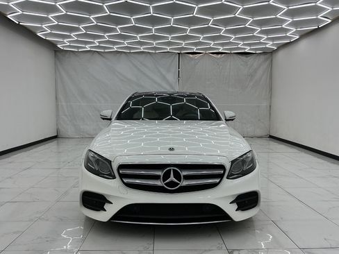Used 2019 Mercedes-Benz E 300 w/ Premium 1 Package image 5