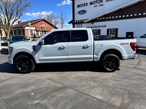 Used 2023 Ford F150 Platinum image 2