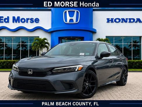 Used 2024 Honda Civic Sport image 1
