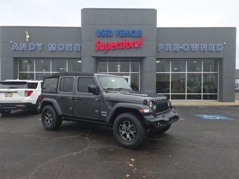 Used 2018 Jeep Wrangler Unlimited Sport S image 1