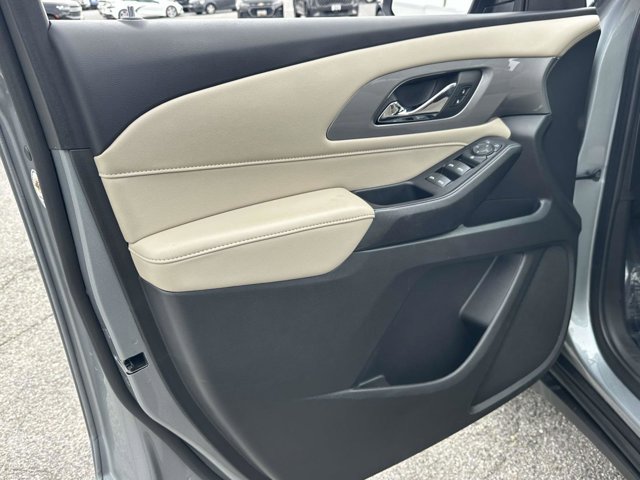 Certified 2023 Chevrolet Traverse LS w/ Safety Package FWD image 14