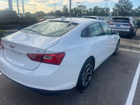 Used 2024 Chevrolet Malibu LT FWD image 3