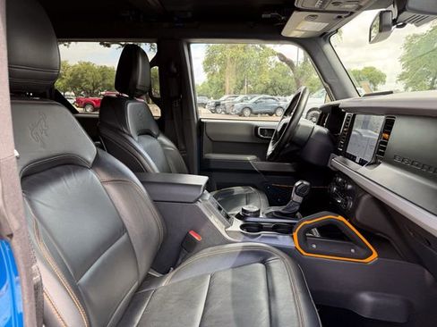 Used 2023 Ford Bronco Badlands AWD/4WD image 16