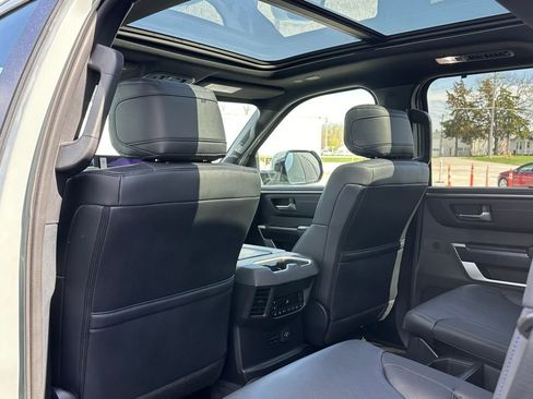 Used 2024 Toyota Sequoia Platinum image 13
