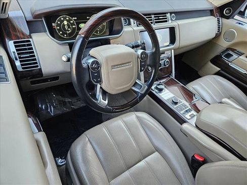 Used 2017 Land Rover Range Rover HSE AWD/4WD image 10