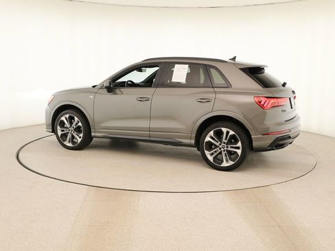 Used 2021 Audi Q3 2.0T Premium w/ Convenience Package image 3