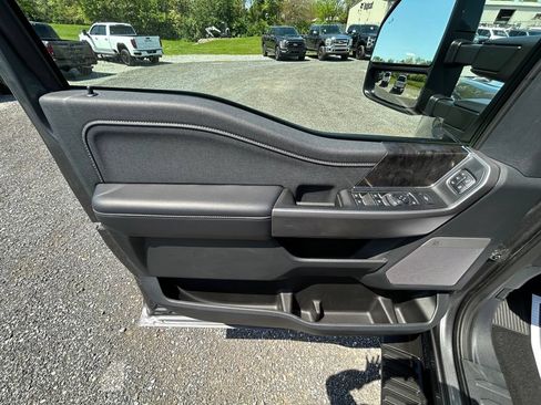 Used 2025 Ford F350 Lariat w/ Camper Package AWD/4WD image 9