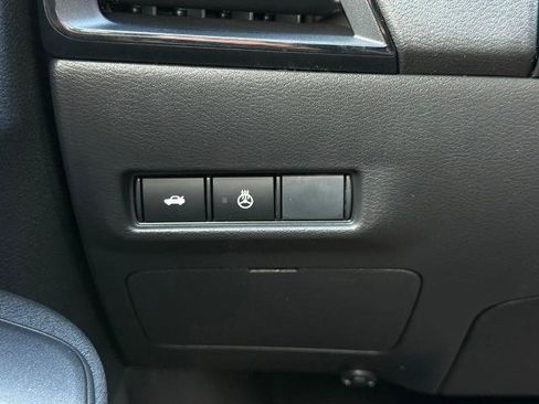 New 2026 Nissan Sentra SV w/ SV Convenience Package FWD image 23