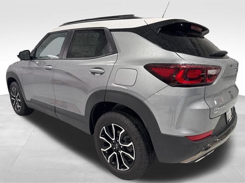 New 2026 Chevrolet TrailBlazer ACTIV w/ Driver Confidence Package AWD/4WD image 48