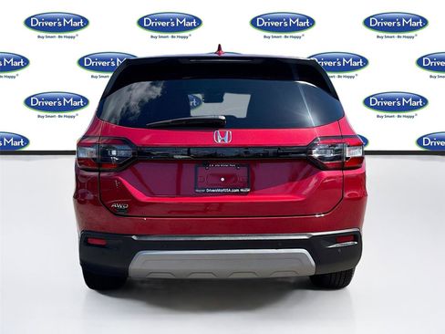 Used 2025 Honda Pilot EX-L image 6