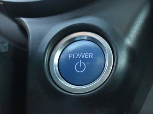 Used 2023 Toyota Sienna XSE image 30