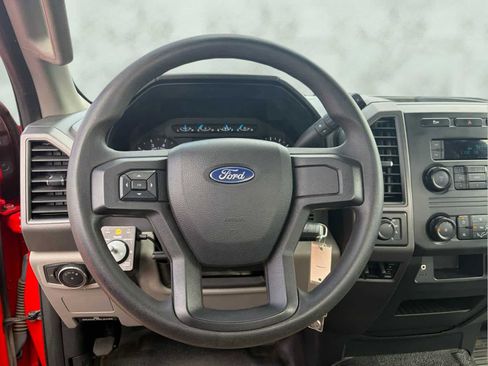 Used 2018 Ford F250 XL w/ Power Equipment Group AWD/4WD image 10