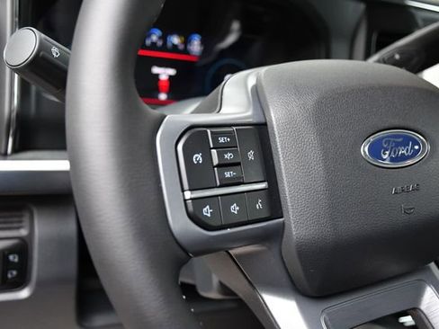 Used 2025 Ford F250 Lariat w/ FX4 Off-Road Package image 27