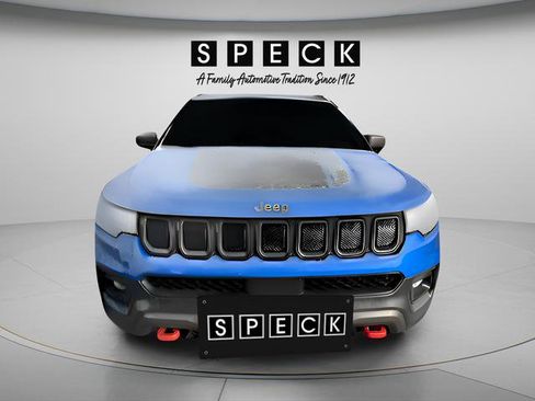 Used 2022 Jeep Compass Trailhawk w/ Trailhawk Convenience Group AWD/4WD image 6