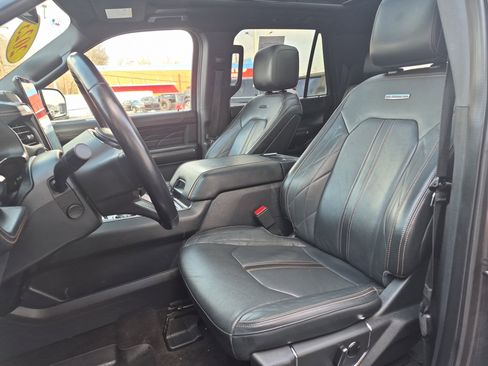 Used 2023 Ford Expedition Max Platinum image 12