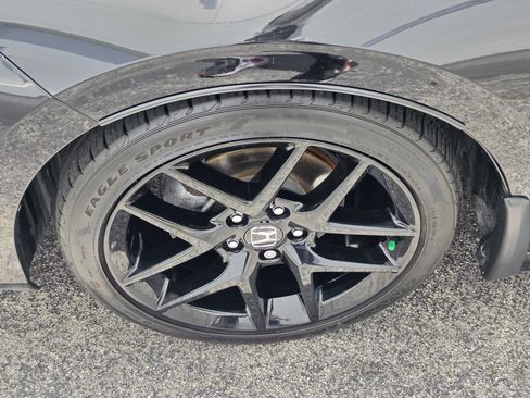 Used 2024 Honda Civic Sport image 6