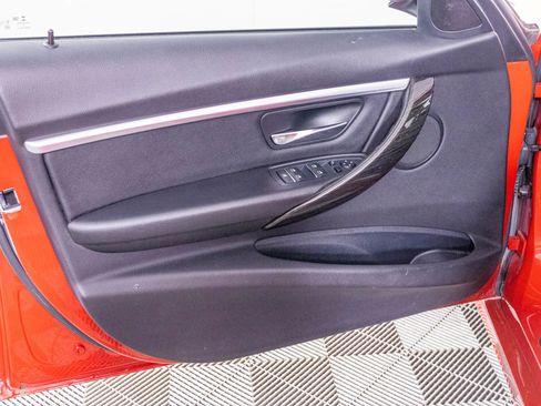 Used 2017 BMW 330i xDrive Sedan image 16