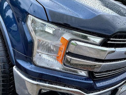 Used 2020 Ford F150 Lariat image 32