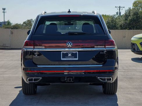 New 2026 Volkswagen Atlas SEL Premium R-Line AWD/4WD image 7