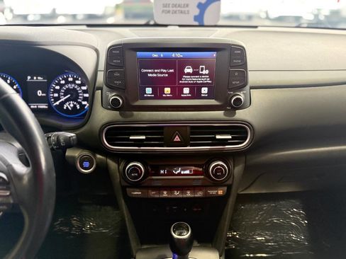 Used 2021 Hyundai Kona Limited image 48