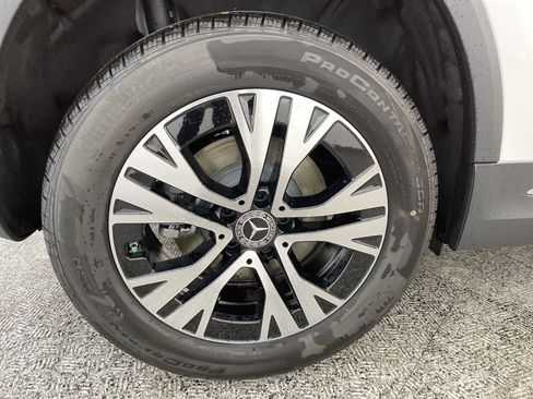 Certified 2025 Mercedes-Benz GLA 250 image 10