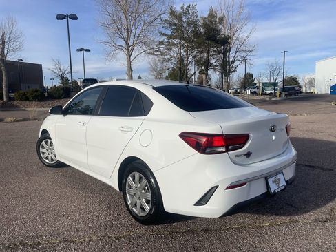 Used 2021 Kia Rio LX image 5